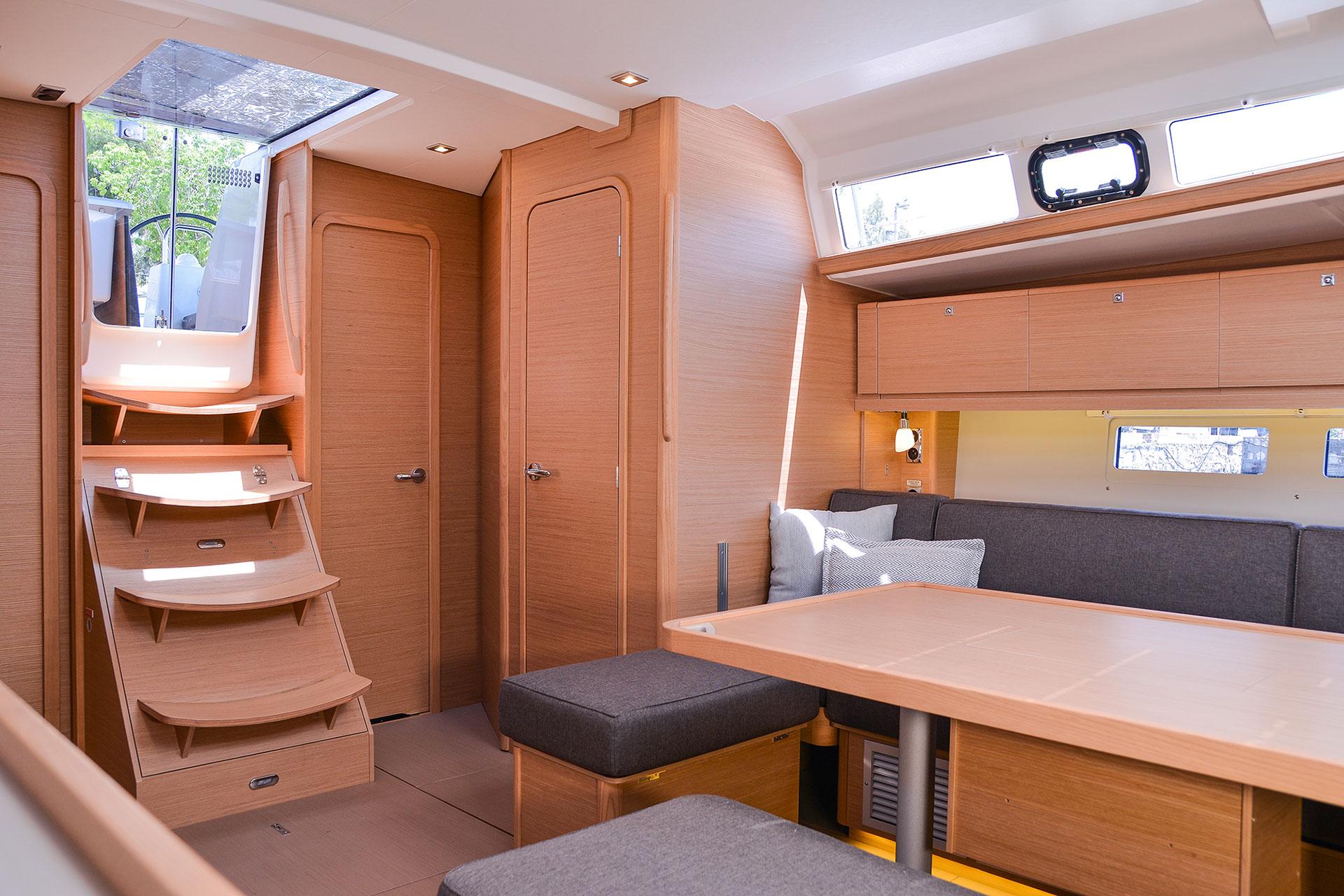 Dufour 460 Grand Large från Hellenic Yachting i Lefkada