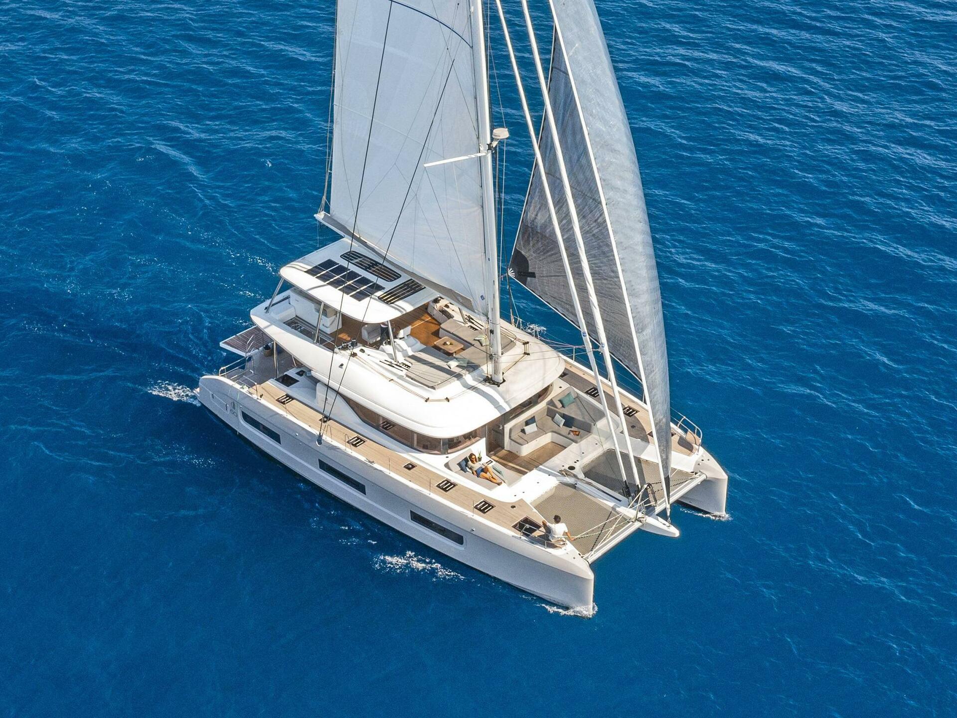 Lagoon 60 de Istion luxury Yachts en Atenas
