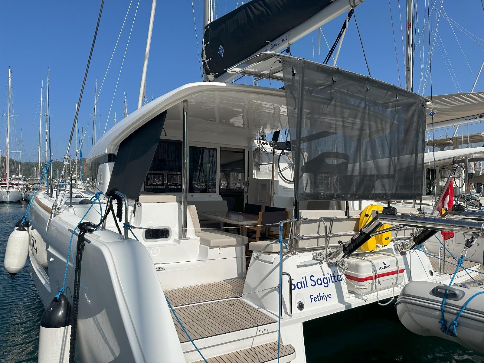 Lagoon 40 from Sailfleet in Fethiye