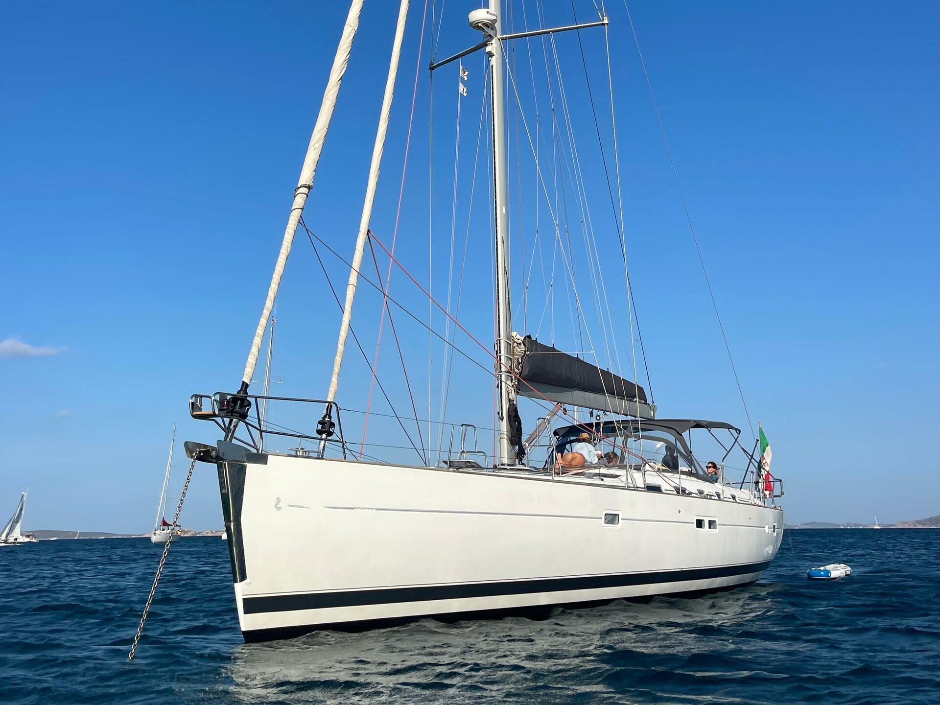 Oceanis 523 da Sailmood em Golfo Aranci