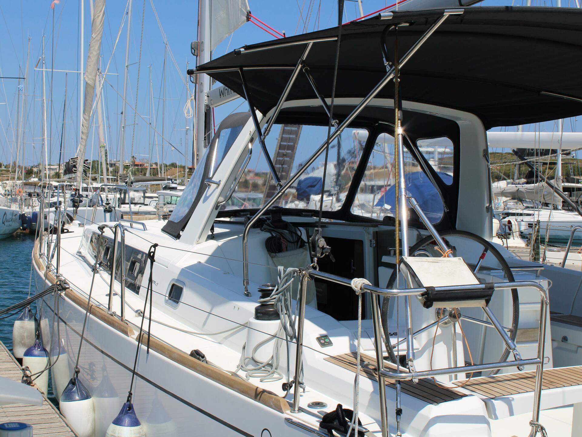 Oceanis 38.1 from White Blue Seas in Lavrion