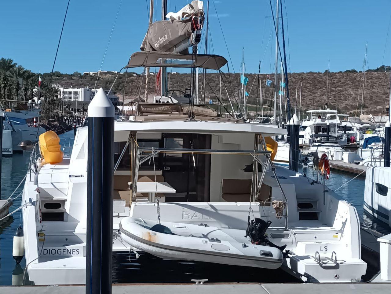 Bali 4.5 da Dream Yacht Charter em La Paz