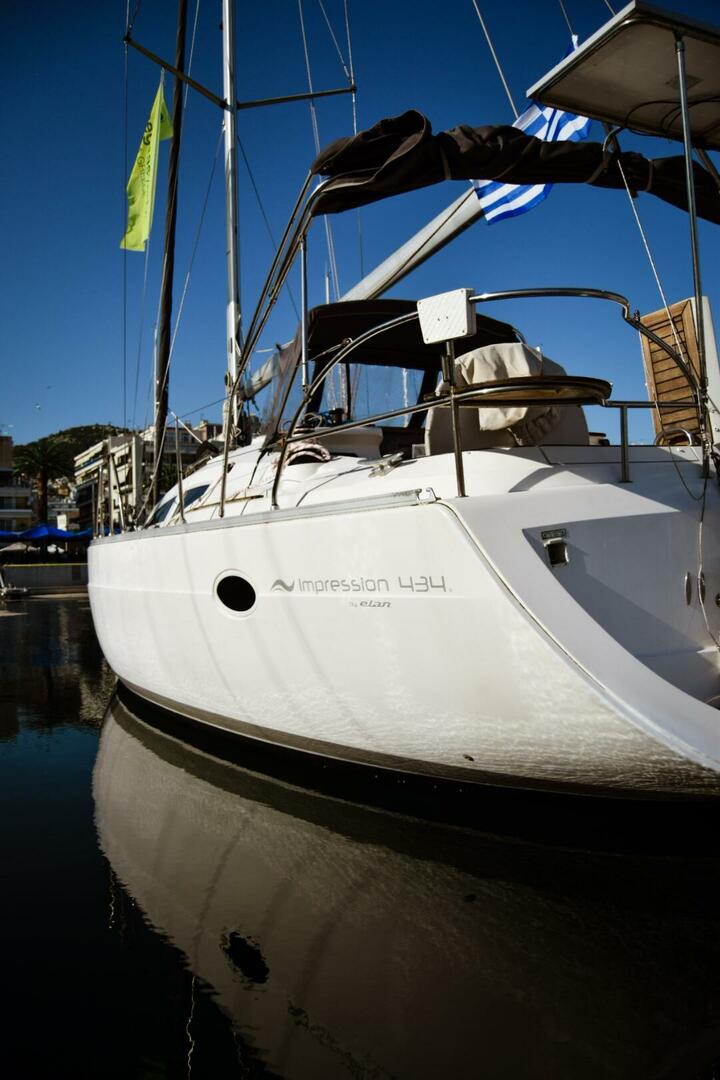 Elan Impression 43 par Aegeas Yachting à Kavala