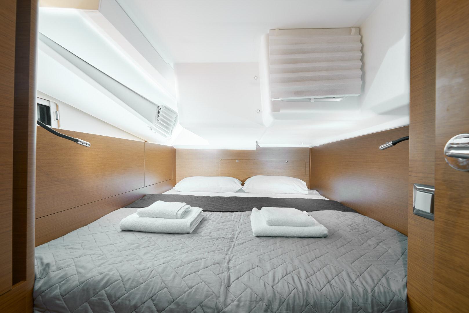 Sun Odyssey 440 de Octopus Yachting en Atenas