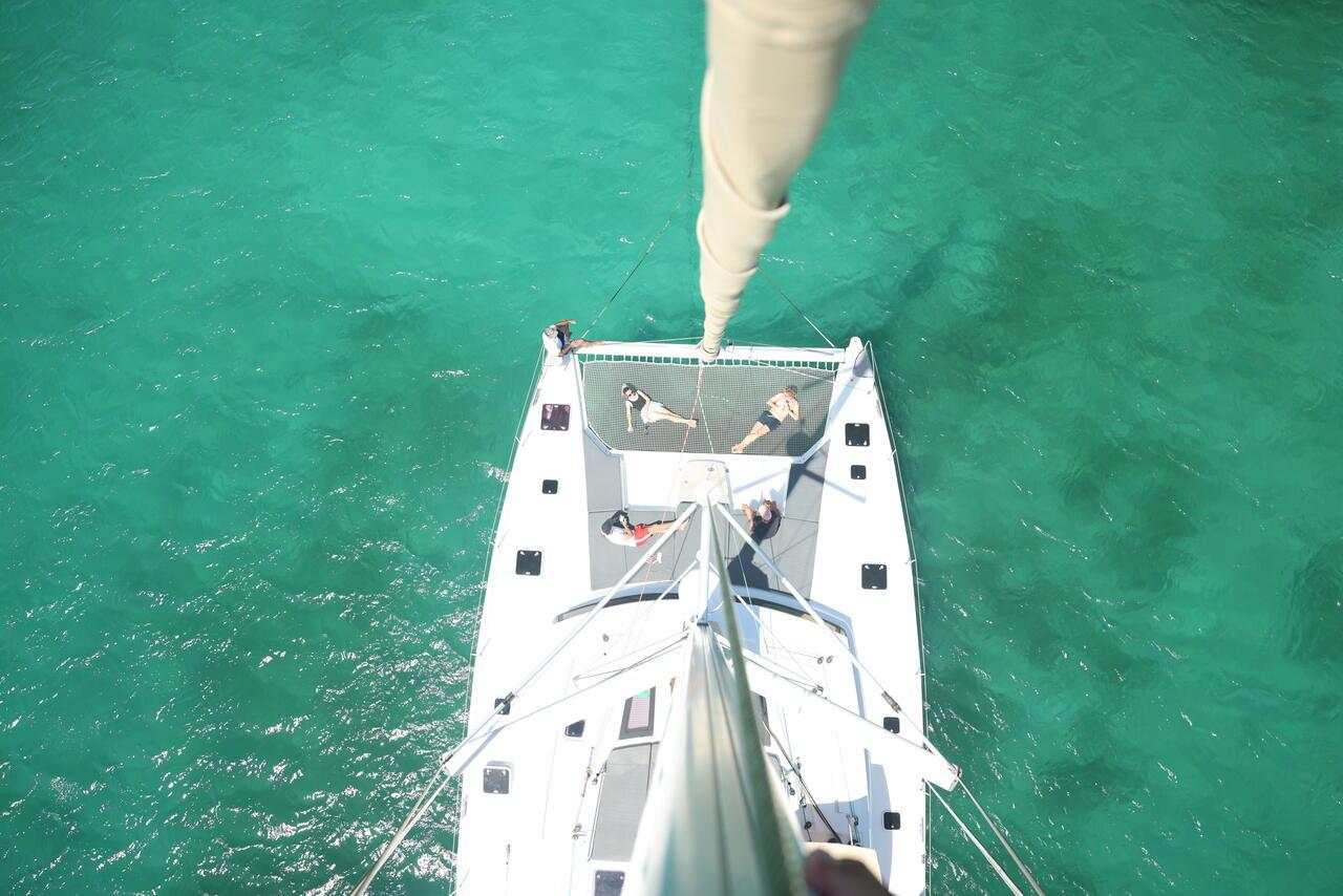 Fountaine Pajot Saba 50 af Odyssea Yachting i Cole Bay