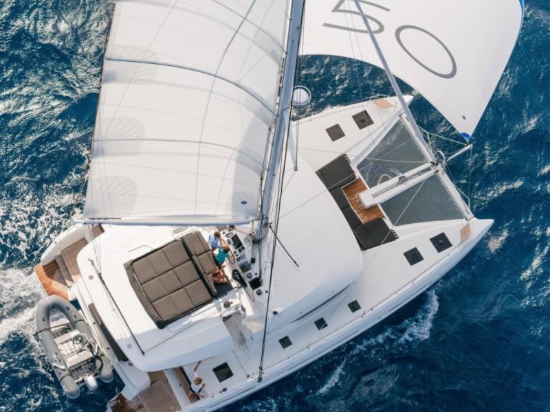 Lagoon 50 von Shamandura Charter in Procida