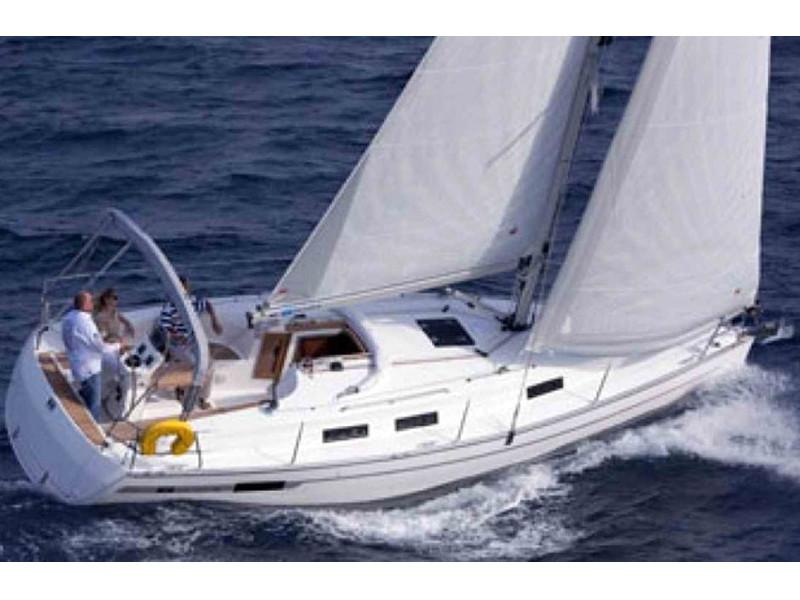 Bavaria 36 Cruiser af Helios Stratos i Primošten