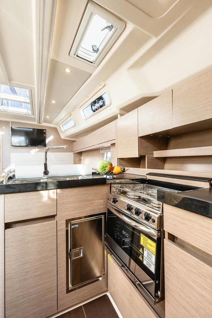 Hanse 458 av World Yachting Charter i Šibenik