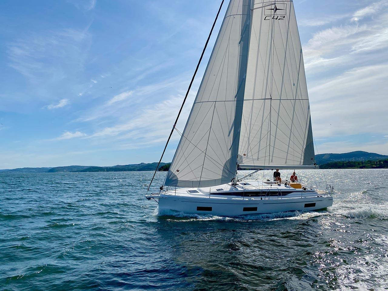 Bavaria C42 van Pitter Yachtcharter - Nautic Alliance in Punat