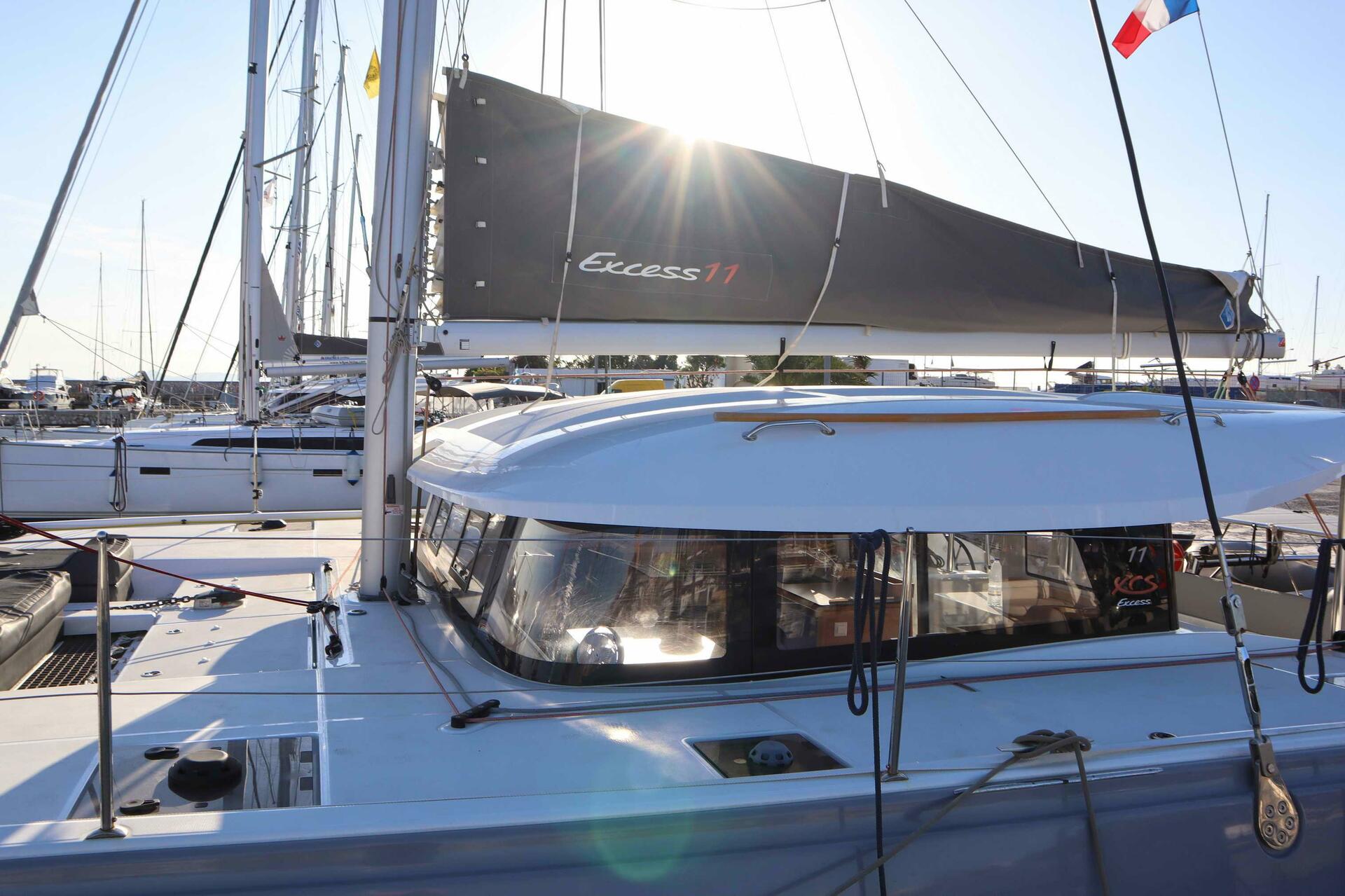 Excess 11 from Kiriacoulis in Athens