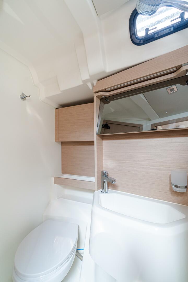 Océanis 51.1 da Spartivento Yacht Charter em Trapani