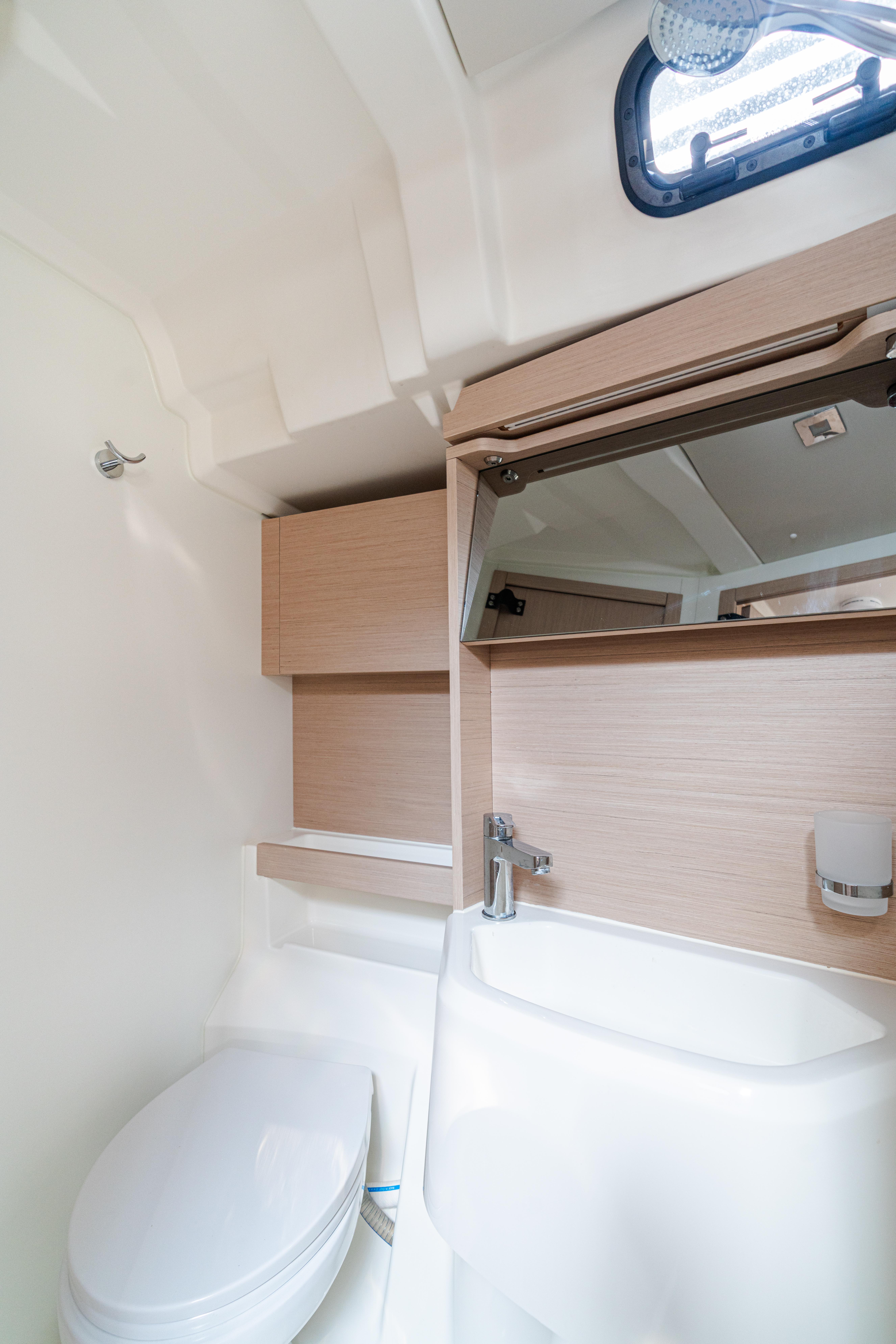 Océanis 51.1 par Spartivento Yacht Charter à Trapani