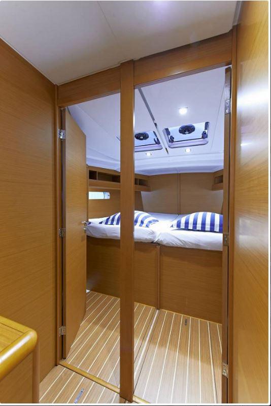 Joy | Sun Odyssey 479