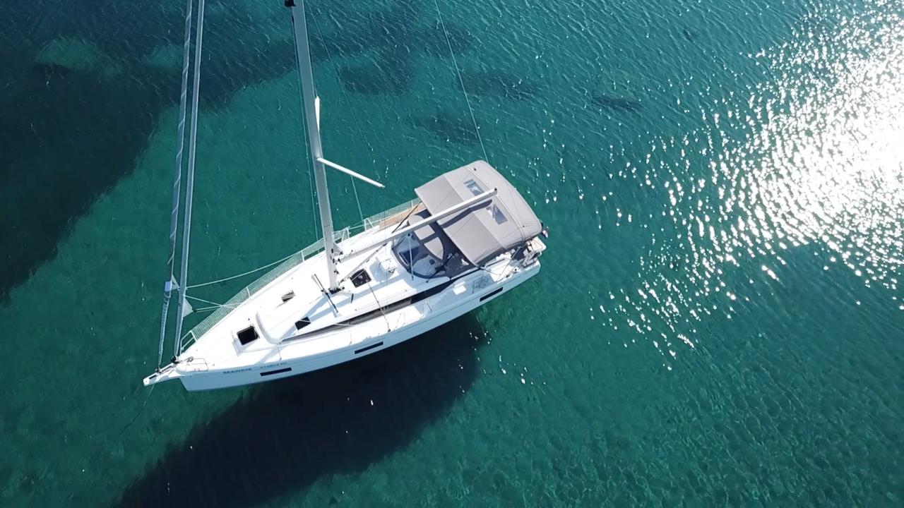 Seawave | Bavaria C42