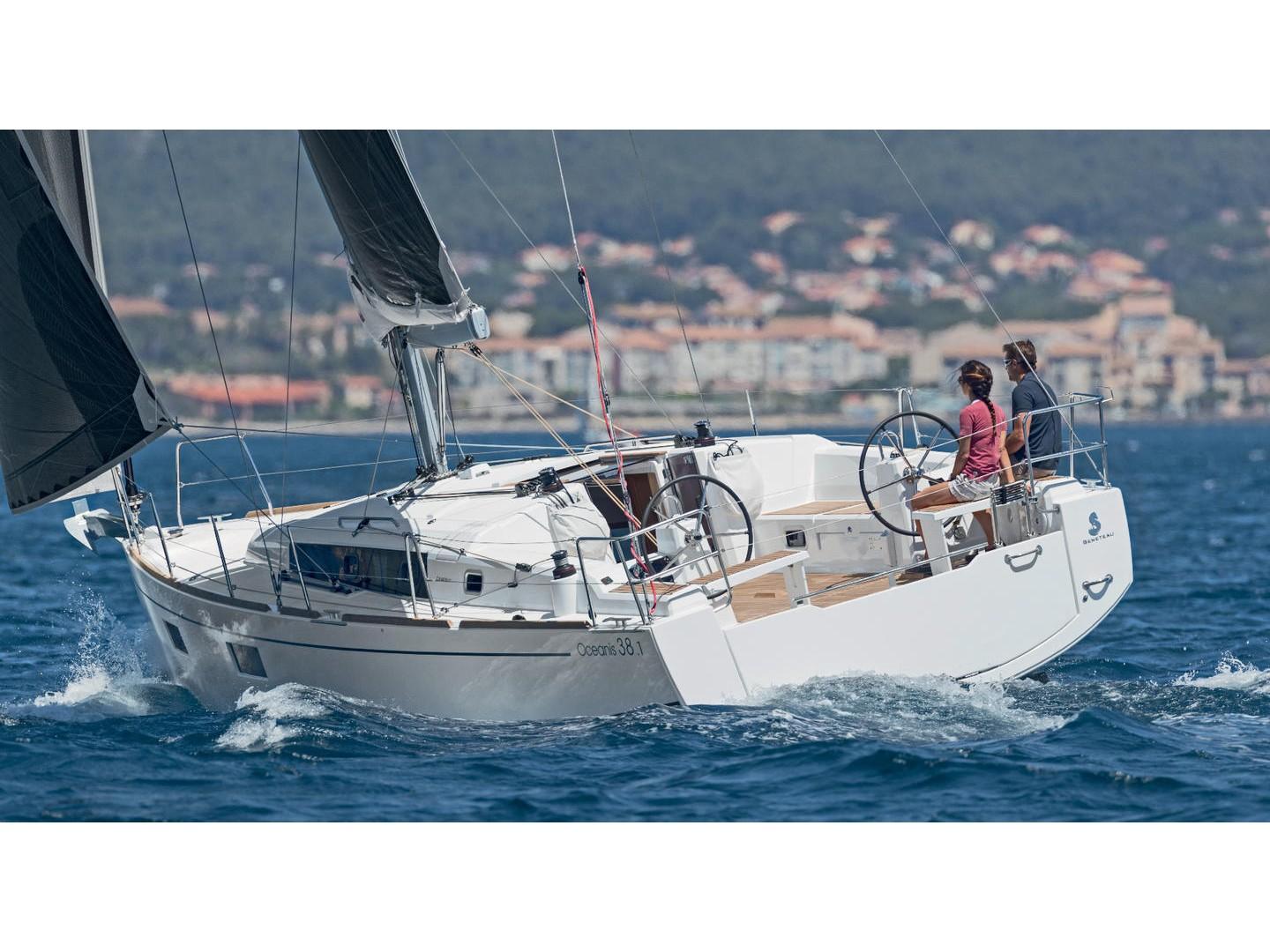 Sail Lyra | Oceanis 38.1