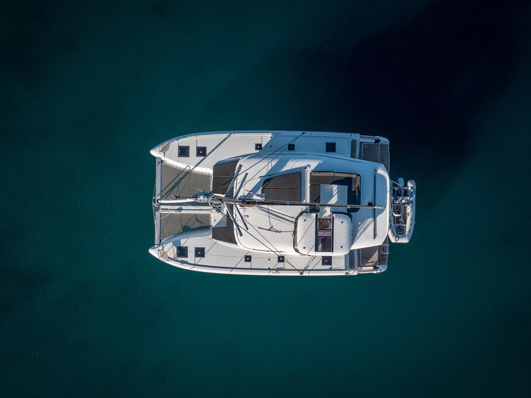 Aloha | Lagoon 43 owner's version