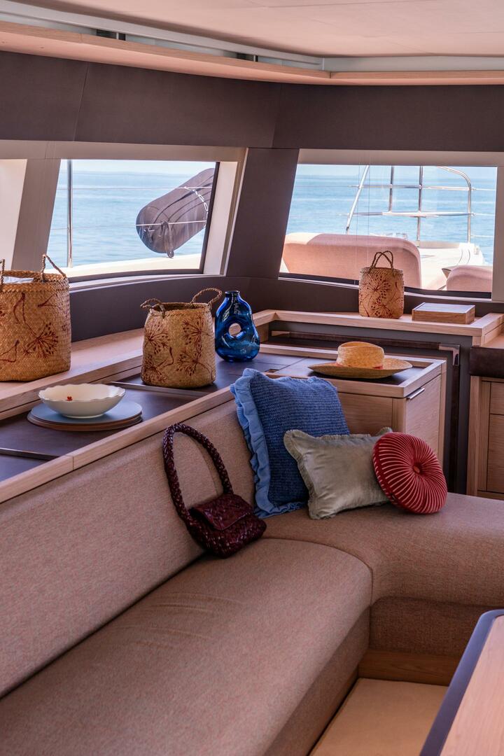 SAILUXE - Gloria | Lagoon Sixty 5