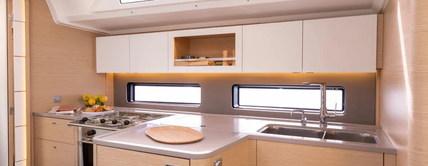 Sunsail 41.3 Premium | Dufour 41