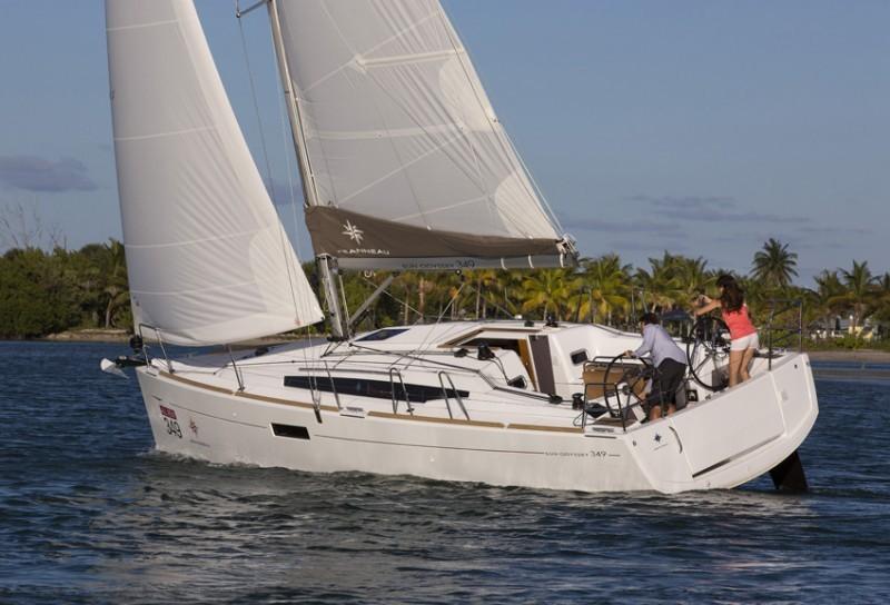 Lark | Sun Odyssey 349