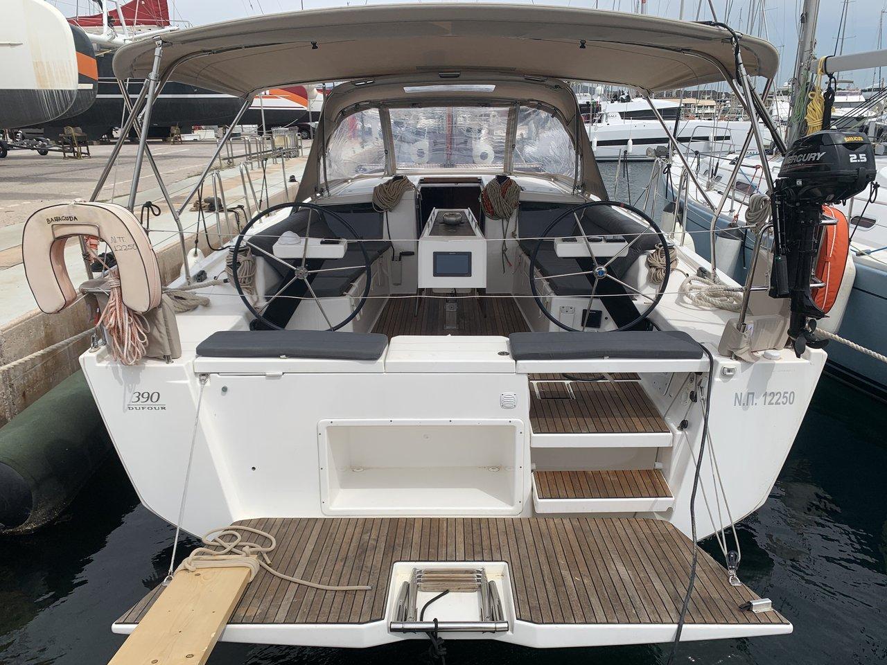 Barracuda | Dufour 390 GL