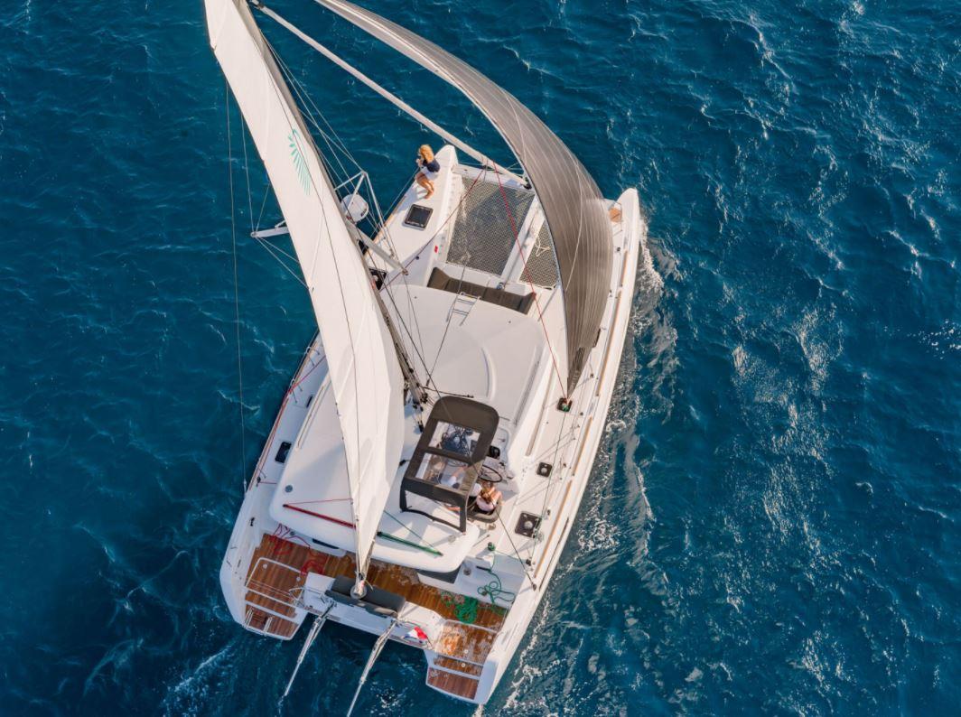 Solentia | Lagoon 40