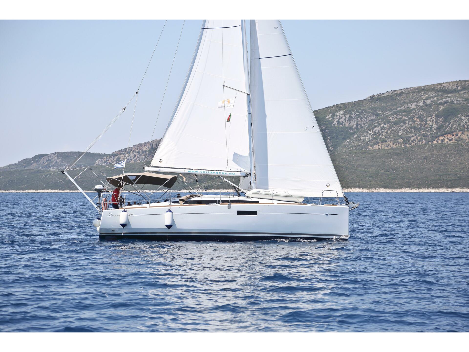 Dynamene | Sun Odyssey 349