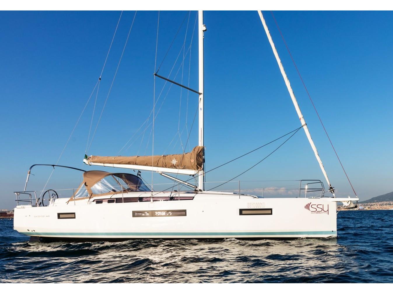 SSY-01 | Sun Odyssey 440 - owner version