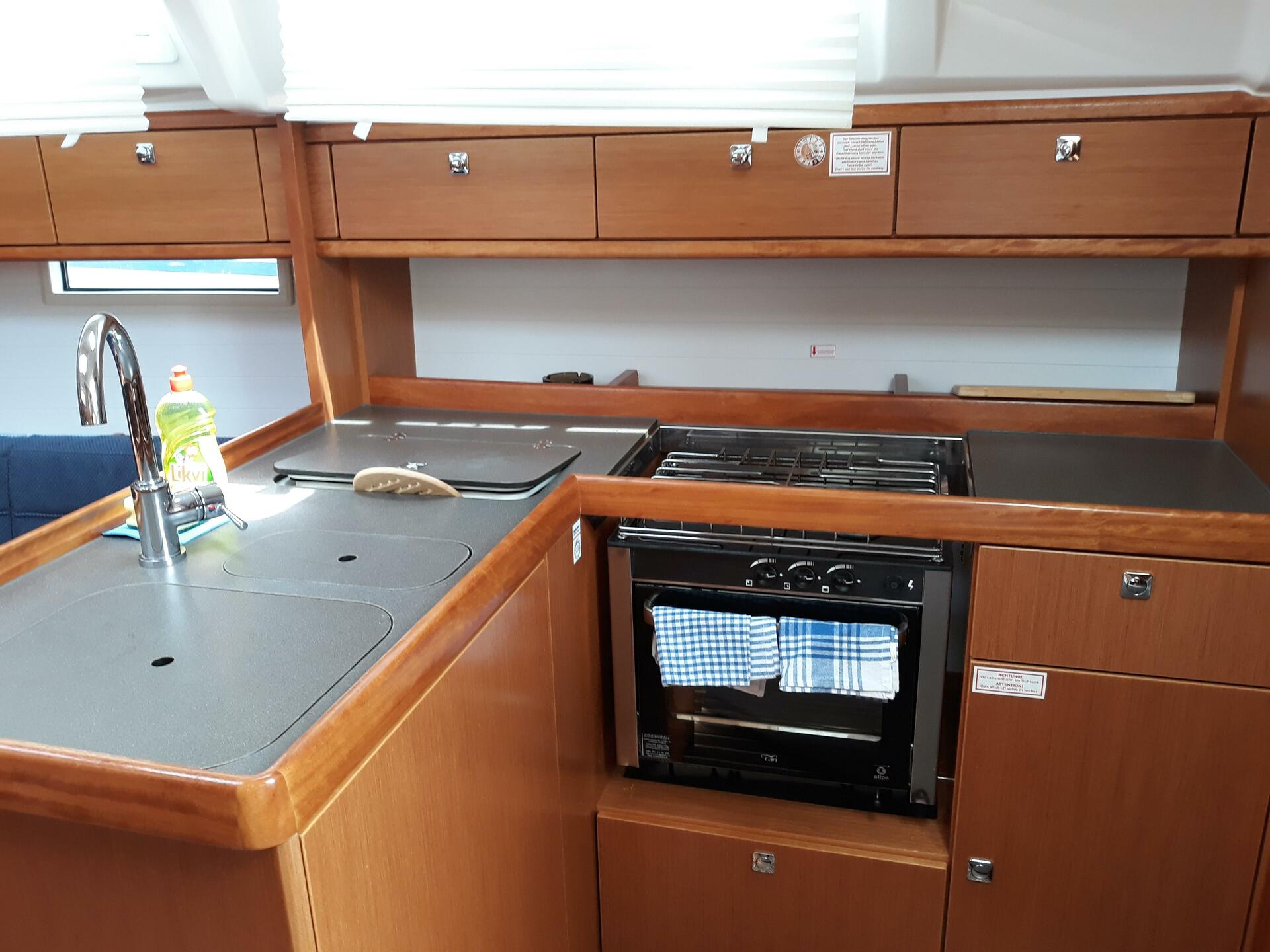 Mišac | Bavaria Cruiser 37