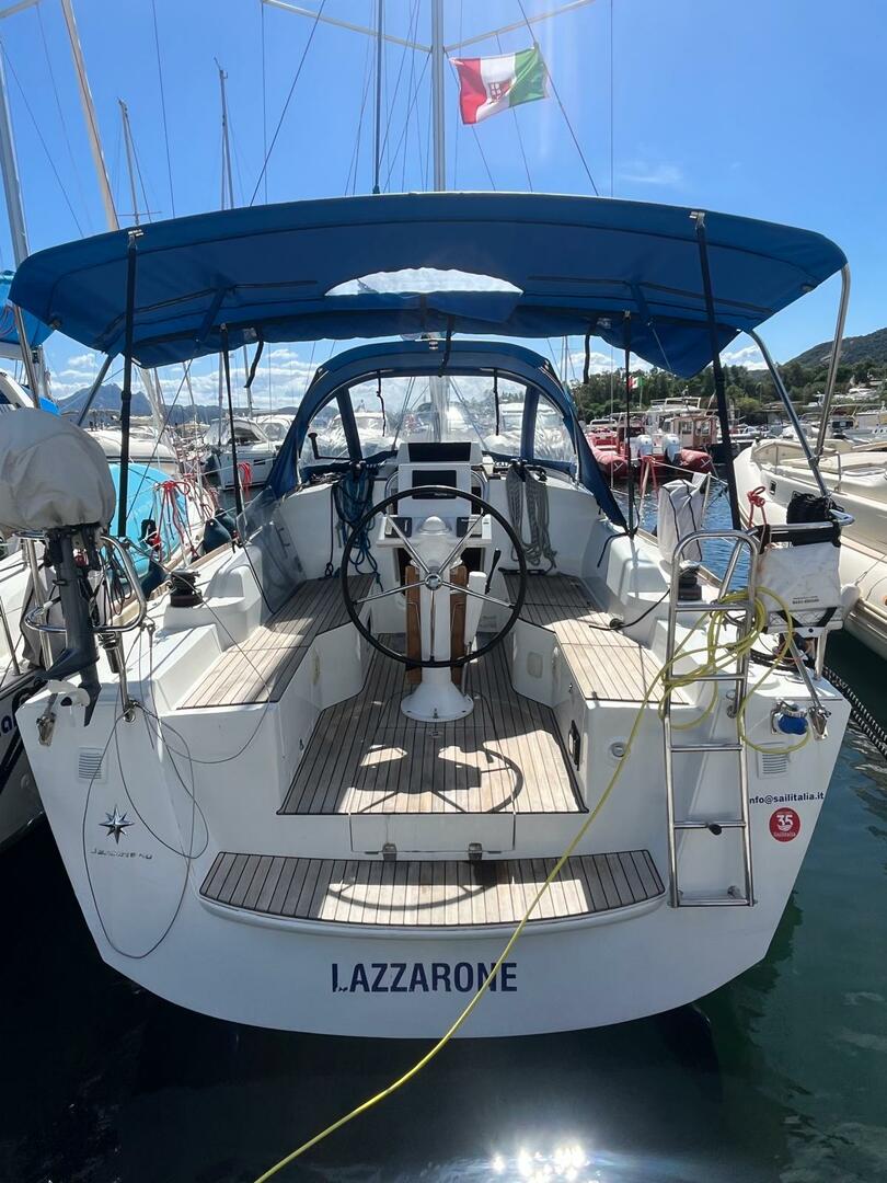 Lazzarone | Sun Odyssey 319