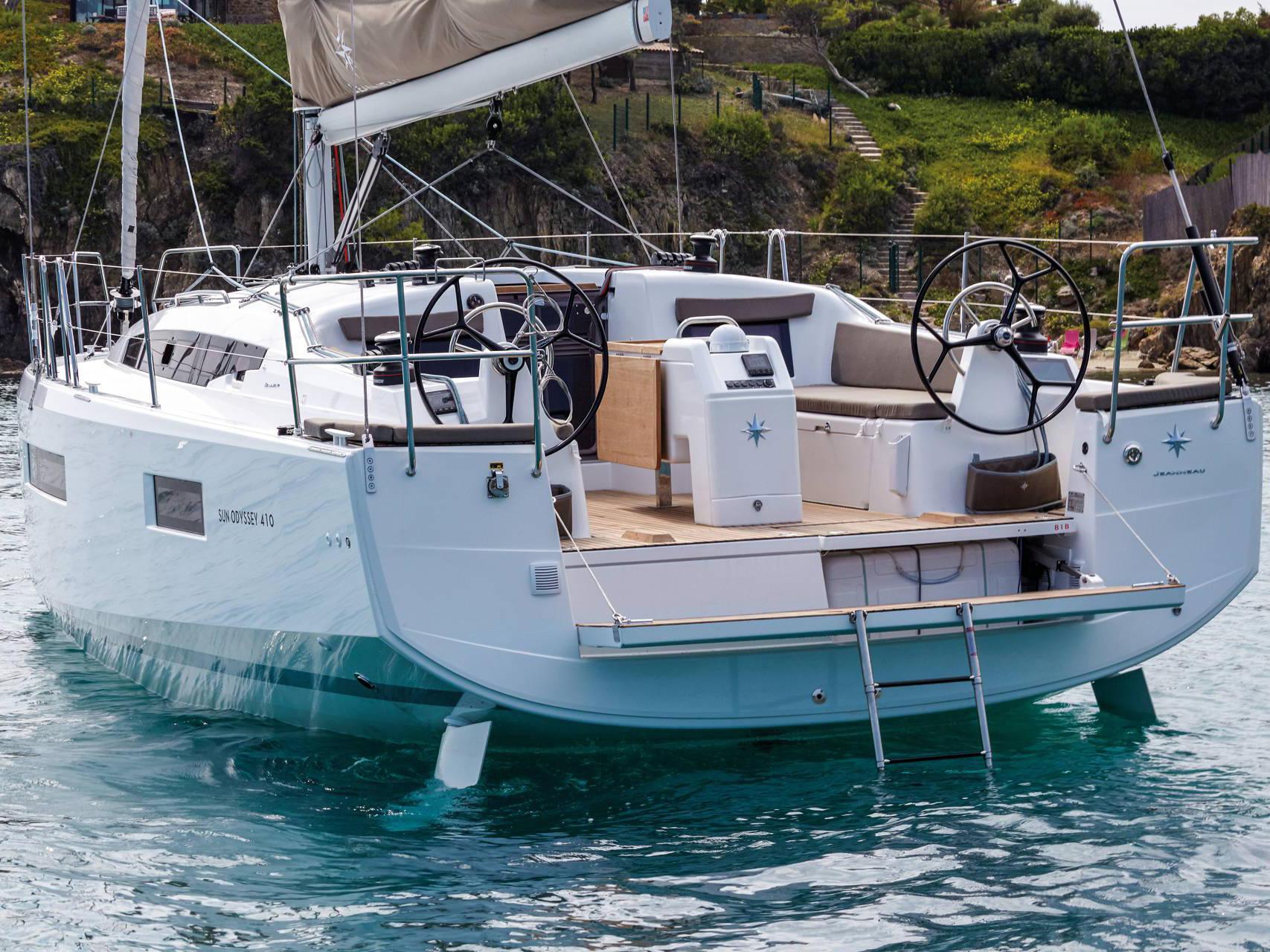 Aquamarine | Sun Odyssey 410