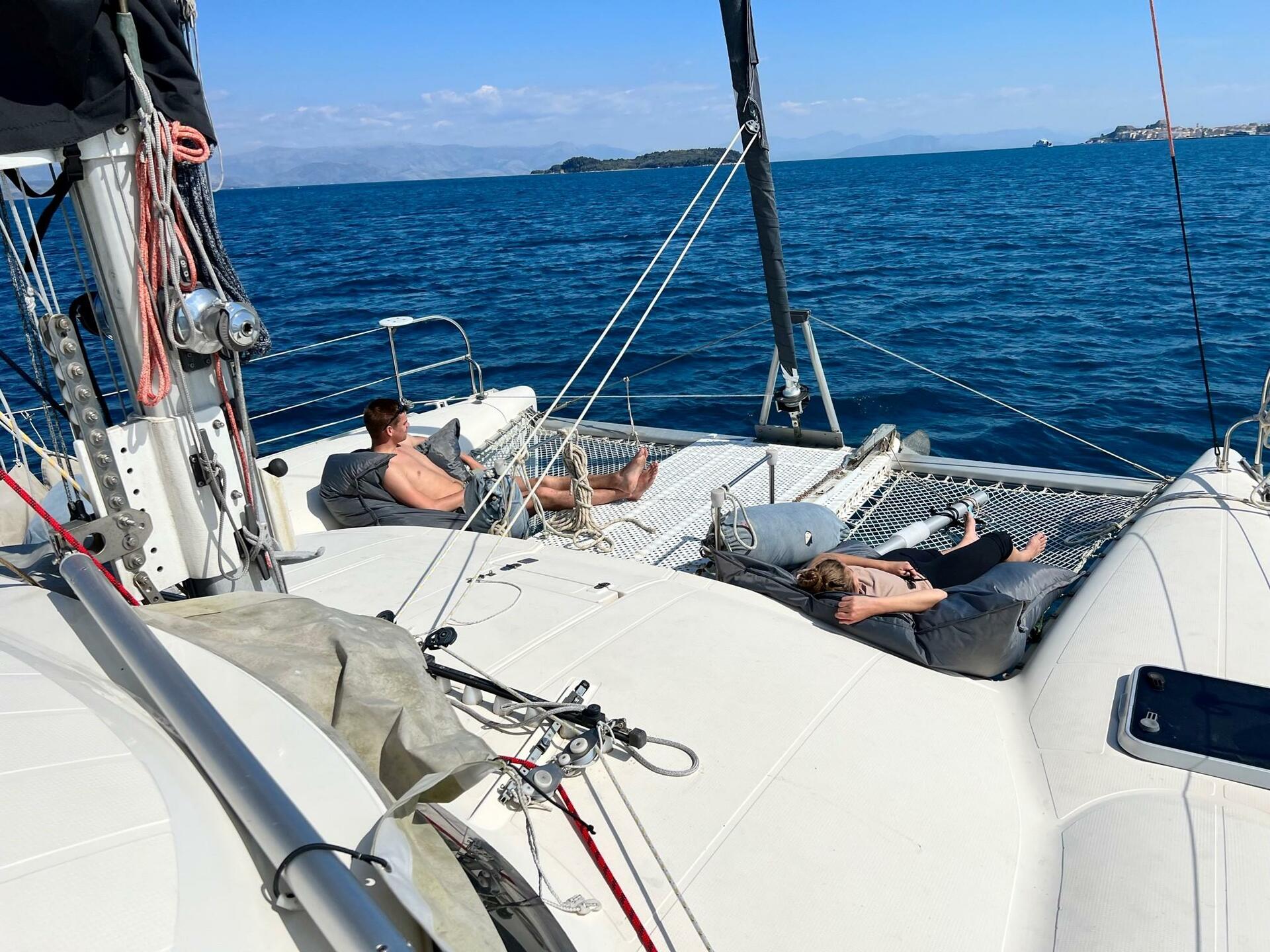 Pleione | Antigua 37