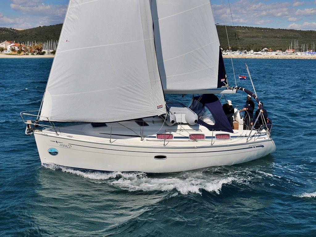 Alma | BAVARIA 33 C