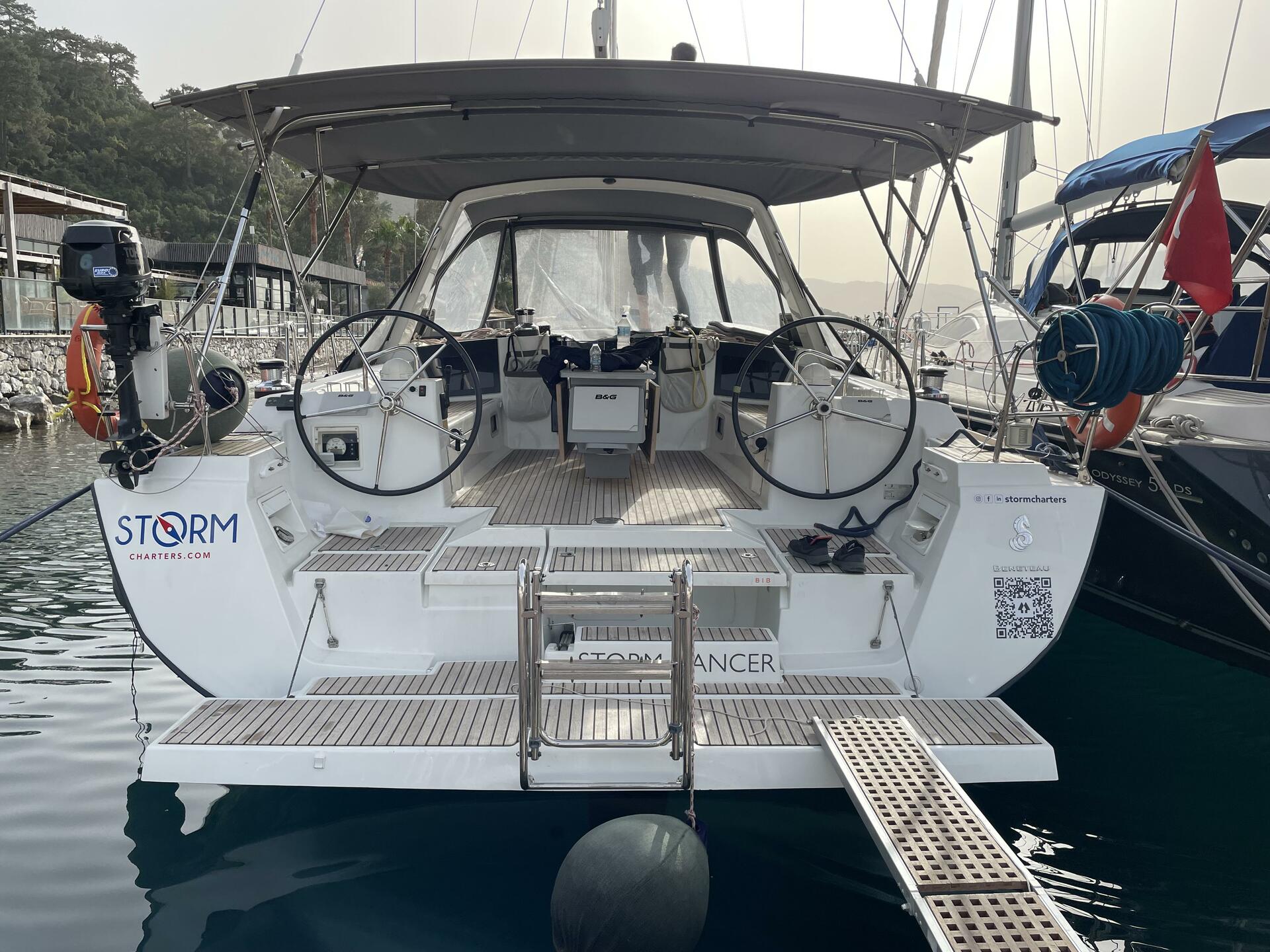 Storm Dancer 1 | Oceanis 45