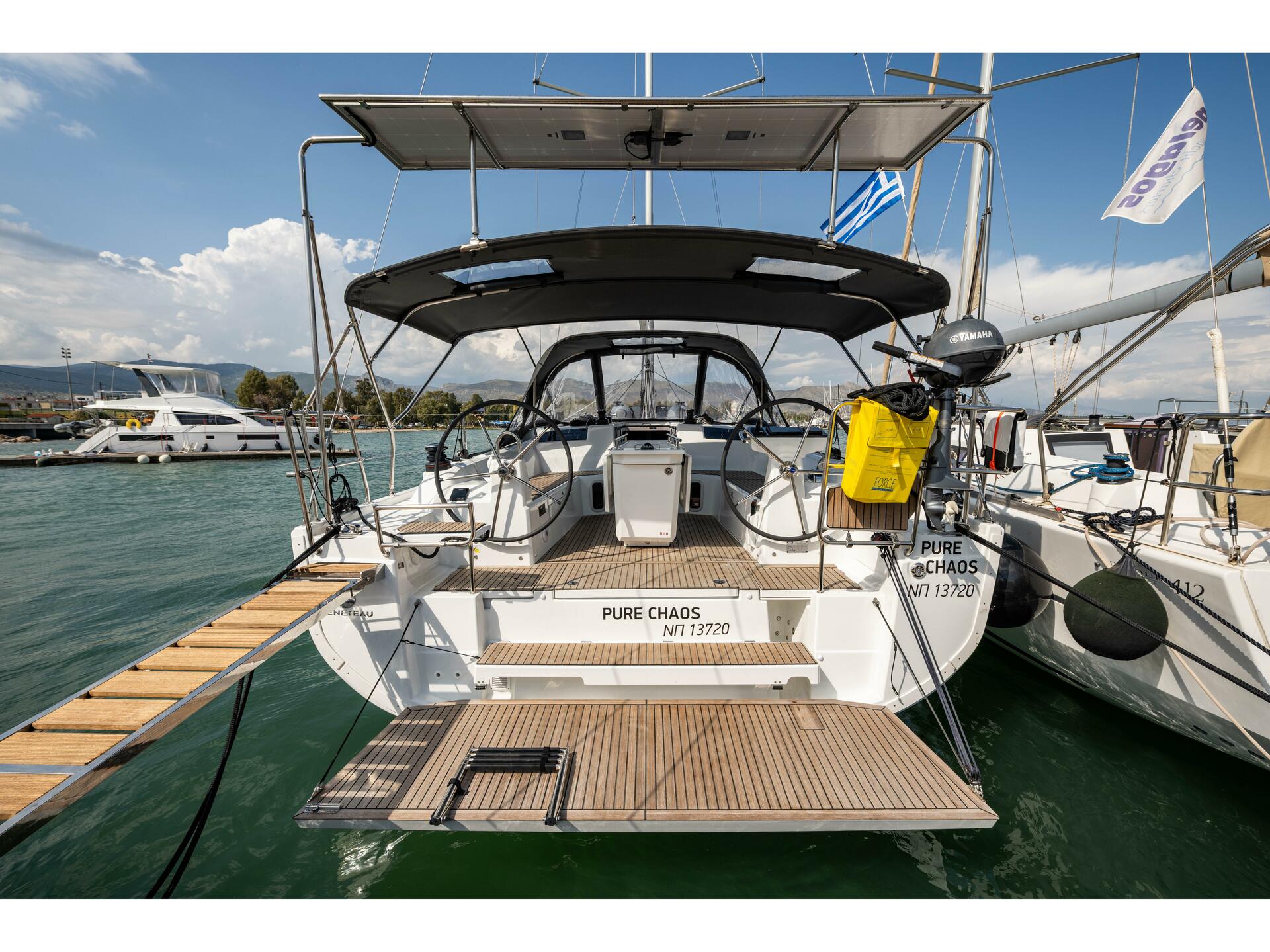 Pure Chaos | Oceanis 40.1