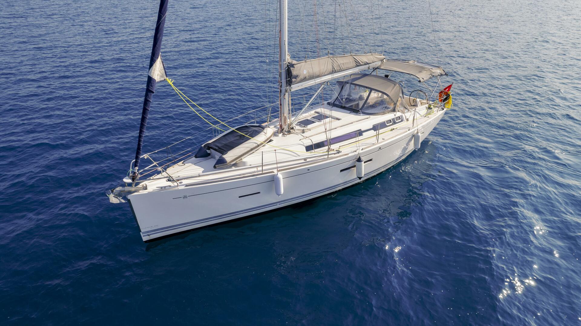 Daphne-S | Dufour 405 Grand Large