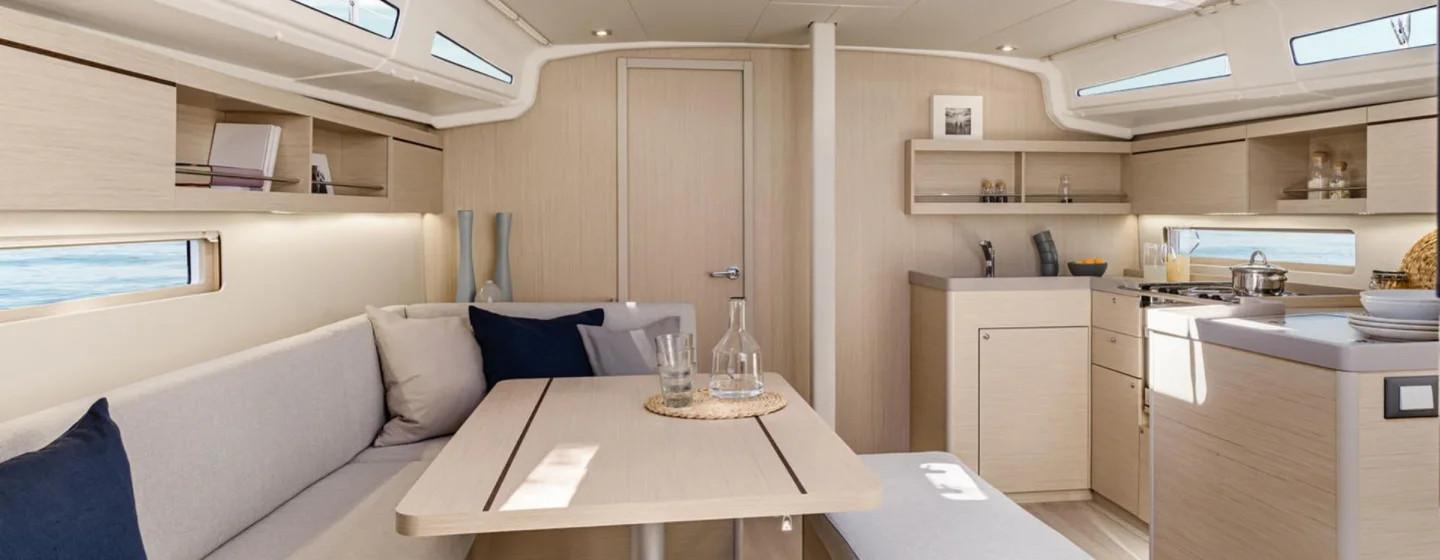 Moorings 42.3 Exclusive | Oceanis 40.1