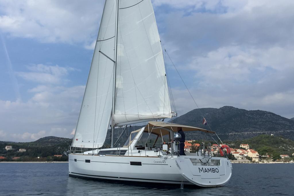 Mambo 1 | Oceanis 45