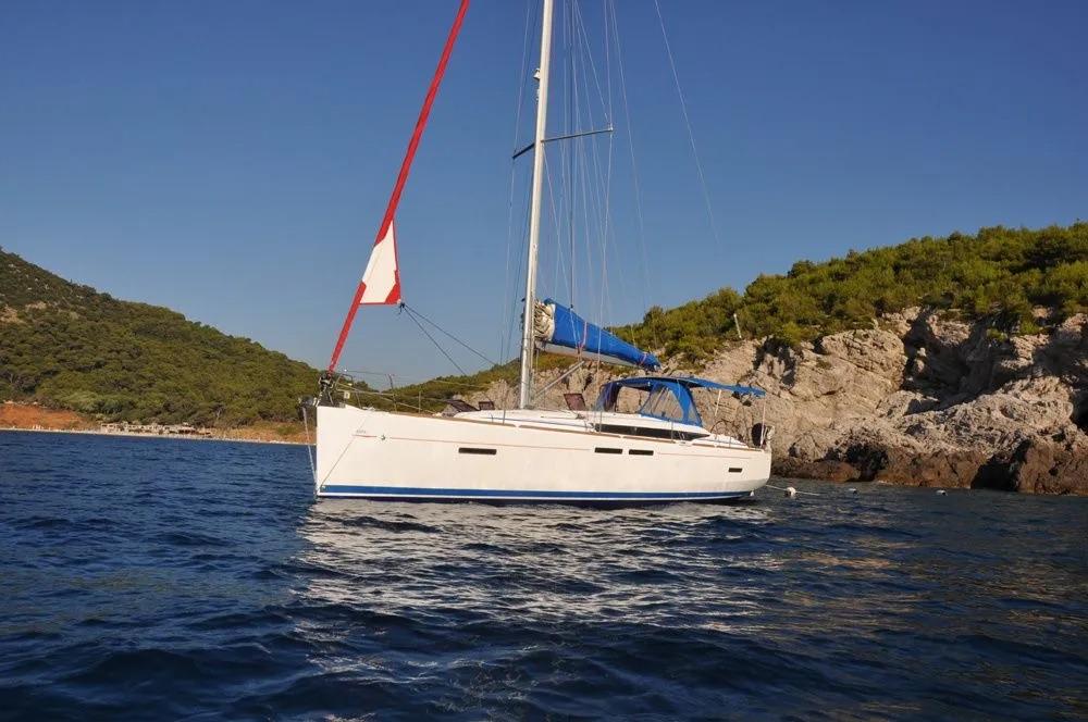 FourTwo | Sun Odyssey 409