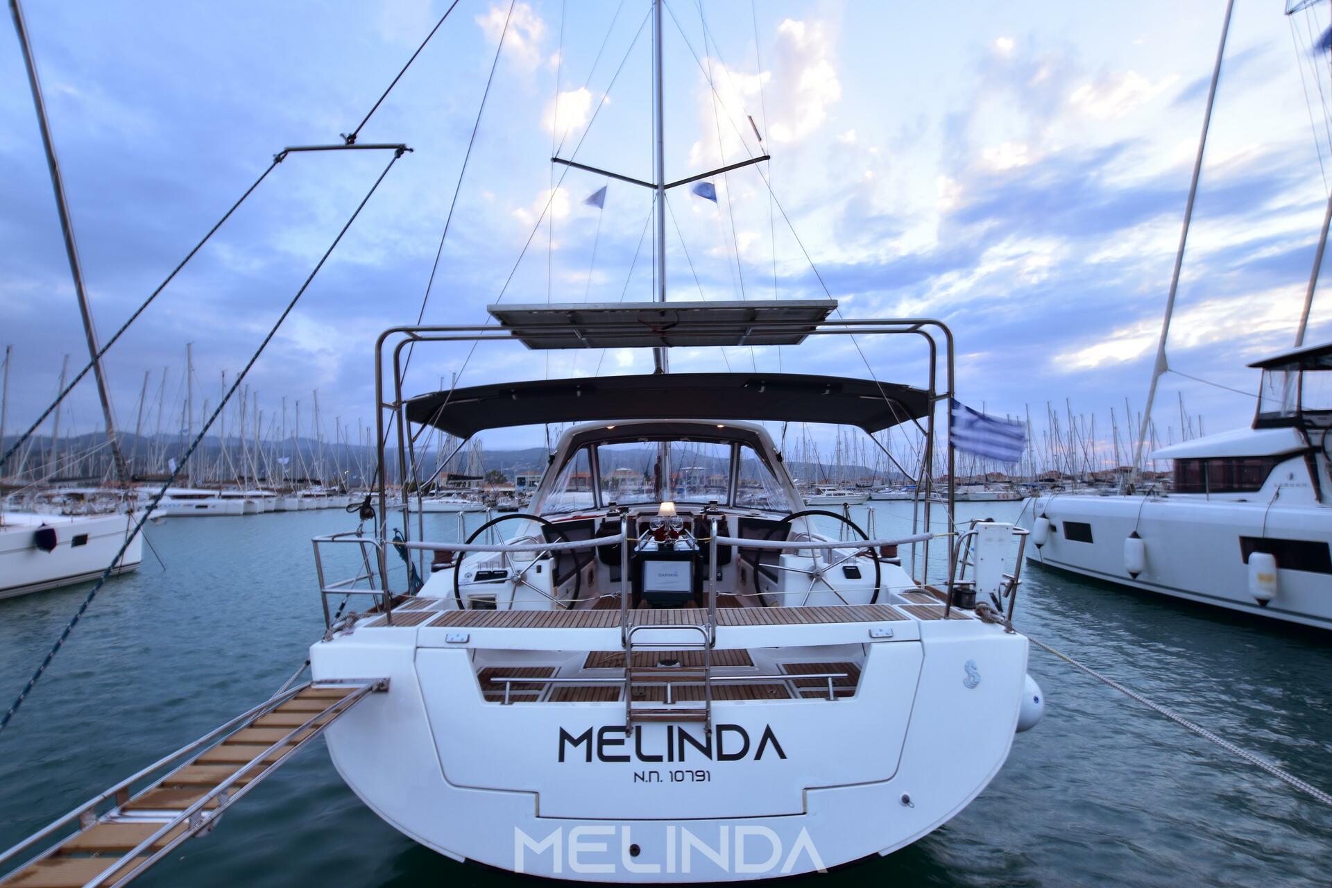 Melinda (Pax 10) | Oceanis 45