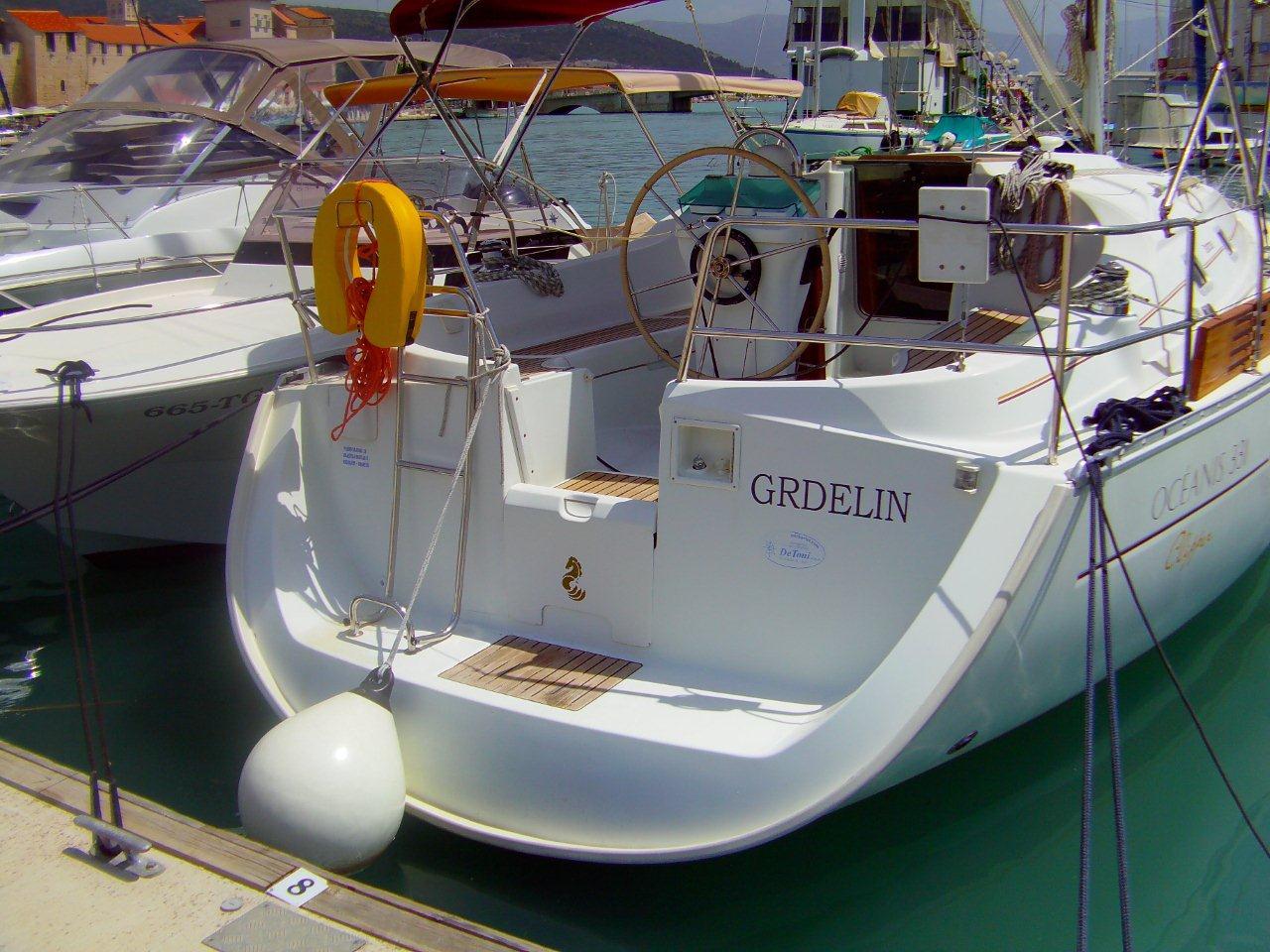 Grdelin | Beneteau Oceanis 331 Clipper