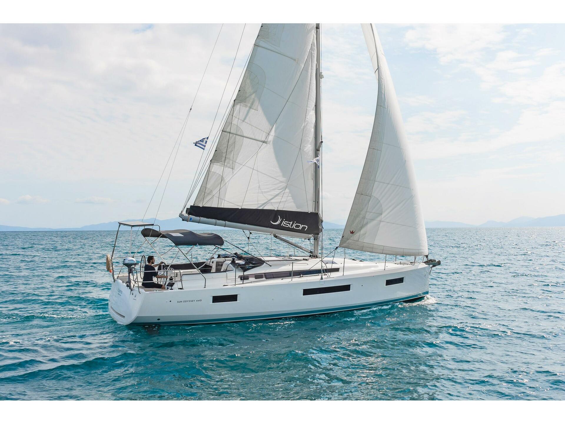 Esperos | Sun Odyssey 440