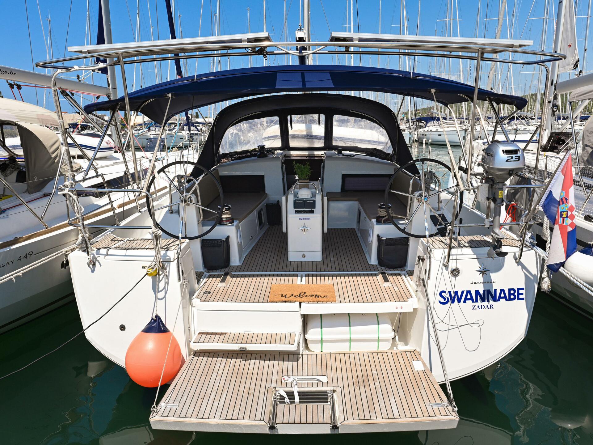 Swannabe | Sun Odyssey 490