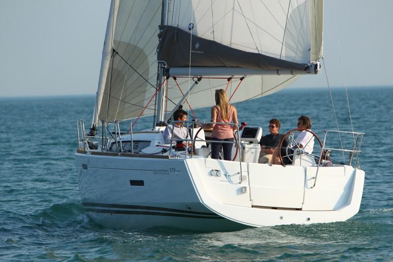 talelli | Sun Odyssey 379