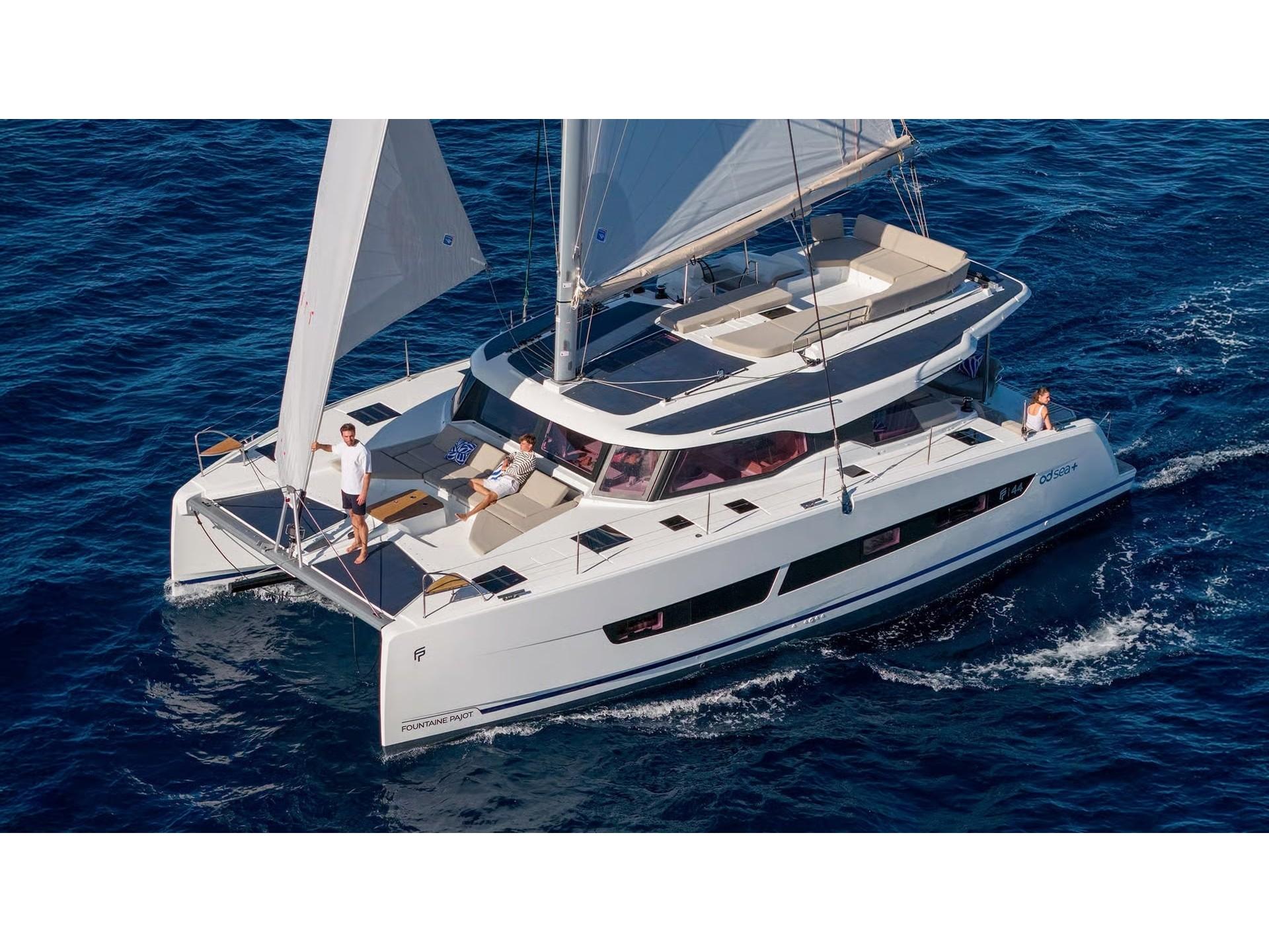 New FP 44 | Fountaine Pajot 44  A/C & GEN & WM