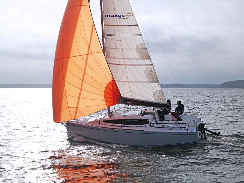 Korfu | Maxus evo 24 Prestige