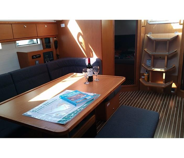 Casino Royale | Bavaria Cruiser 46 C photo 6