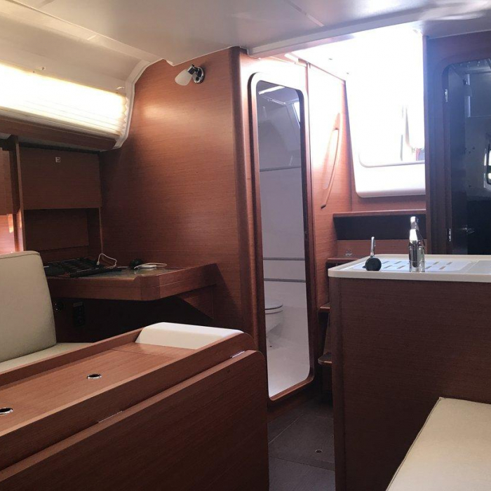 Mio | Dufour 310 GL photo 9