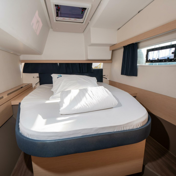 Stella Luna | Fountaine Pajot LUCIA 40 photo 12