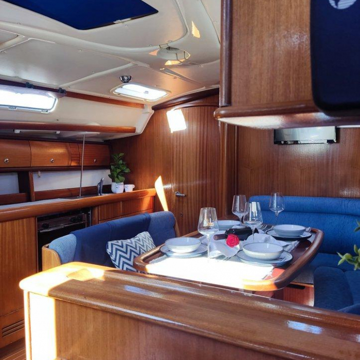 Ra | Bavaria 38 photo 22