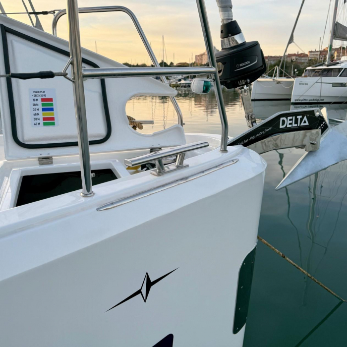 Ivana | Bavaria C42 photo 7